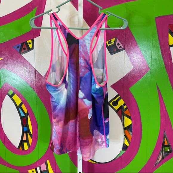 Guely Ray, Colorful Tank Top. Size Large. In excellent condition! - Picture 3 of 6